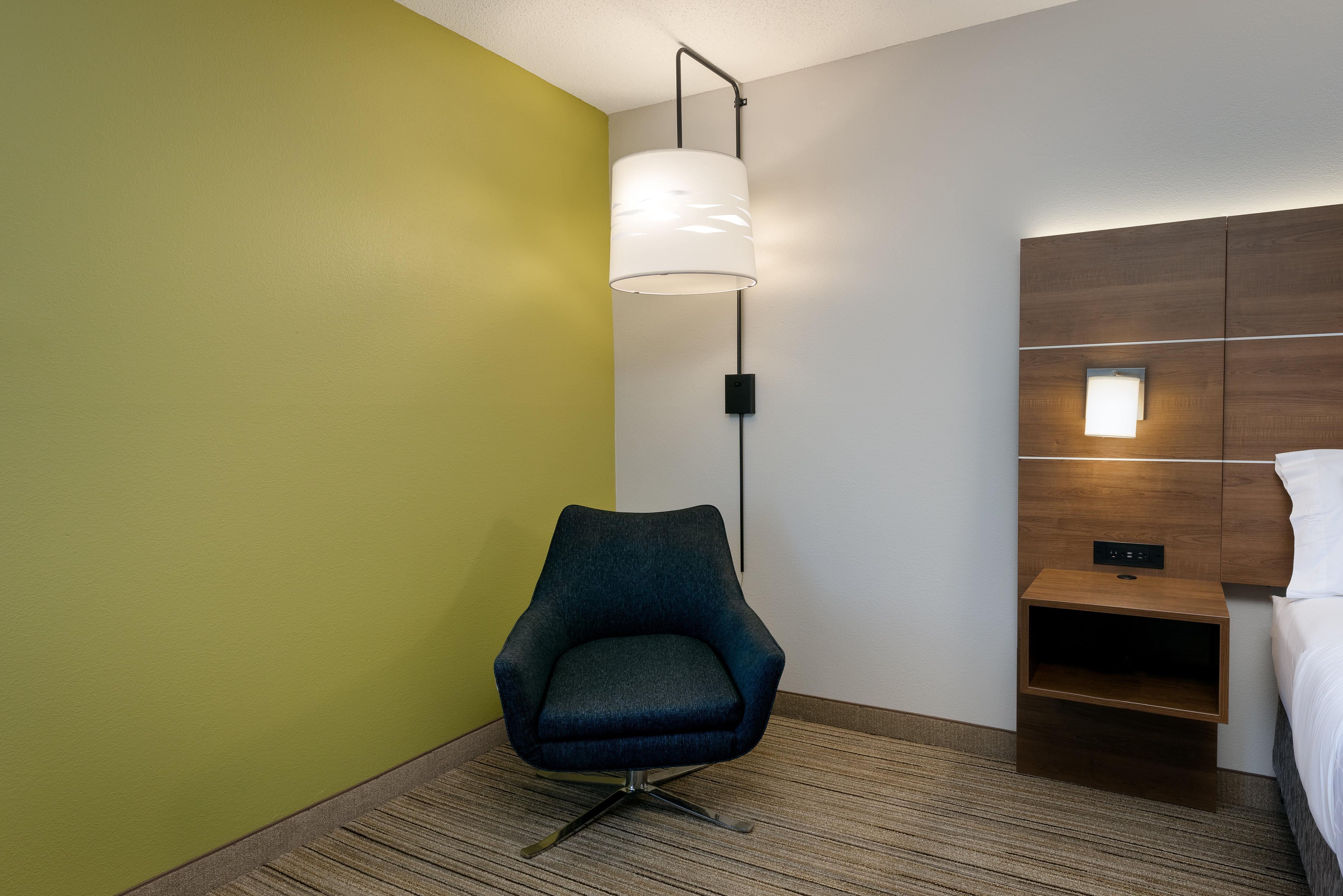 Holiday Inn Express & Suites Milton East I-10 By Ihg Экстерьер фото