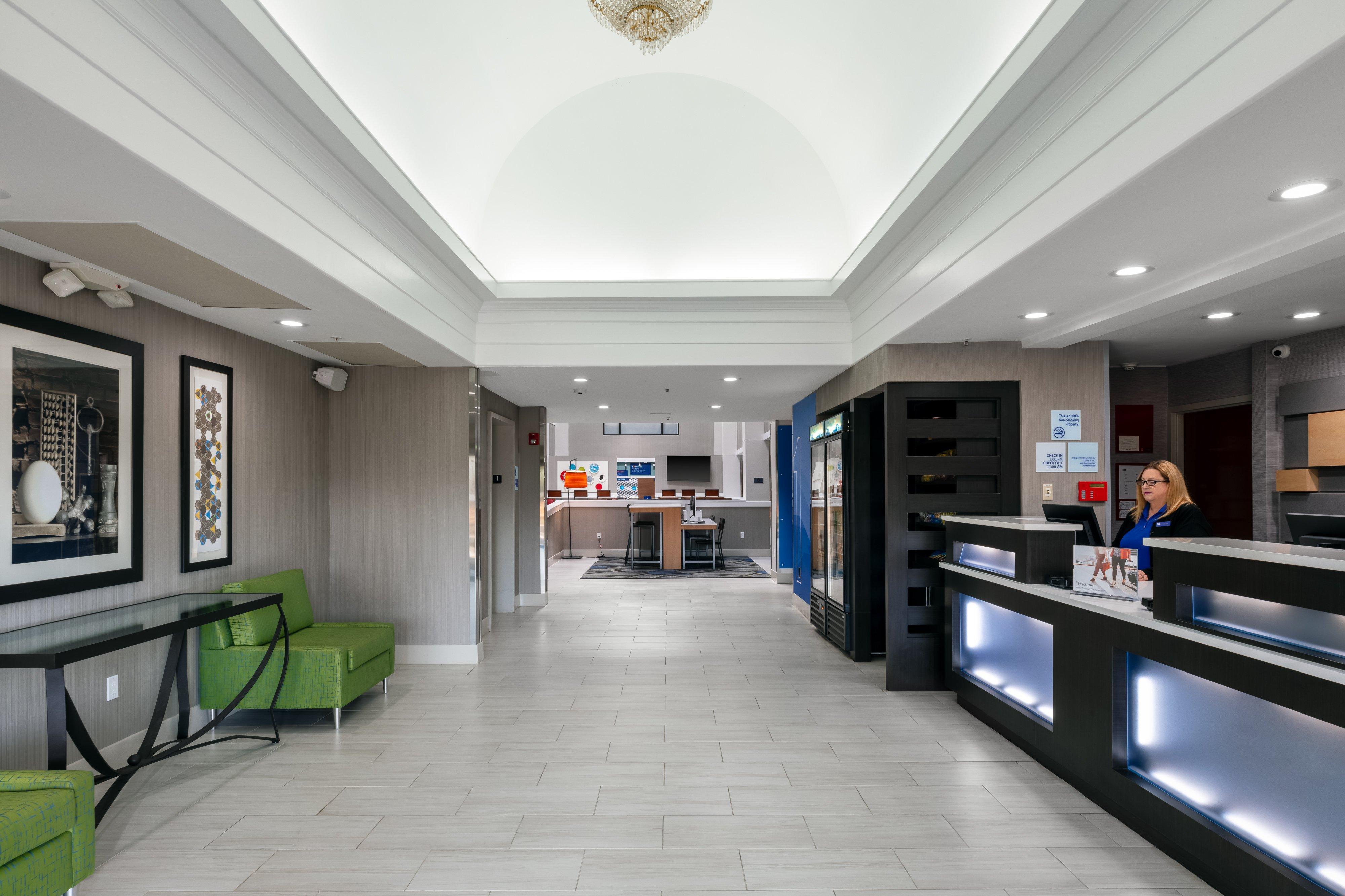 Holiday Inn Express & Suites Milton East I-10 By Ihg Экстерьер фото